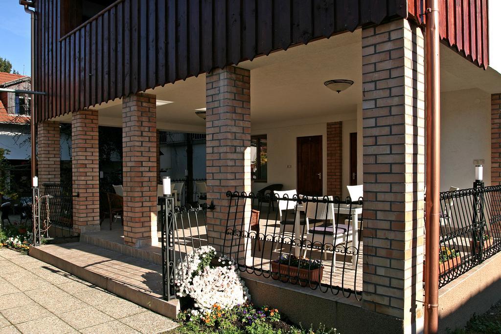 Polgar Panzio Bed & Breakfast Villány Exterior foto
